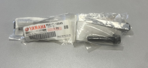 Болт с фланцем Yamaha 958171004500